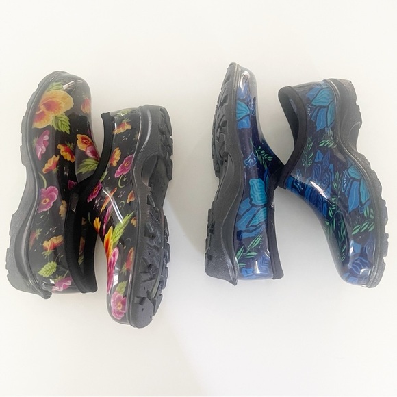 Two Pair Sloggers Waterproof Rain and Garden Shoes - Picture 3 of 5